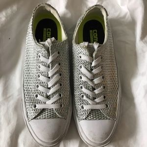 Silver leather Converse Chuck Taylor 6.5